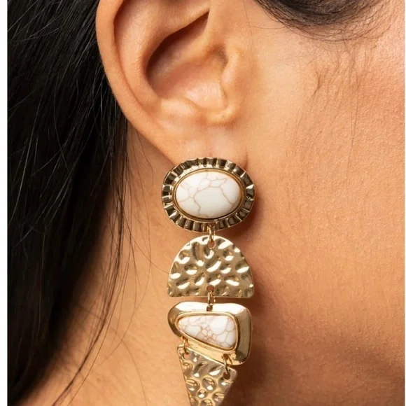 Paparazzi Gold and Cream Geometric Earrings - Picture 2 of 2